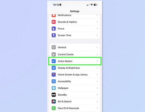 桂东apple维修支持如何使用iPhone15Action按钮设置翻译